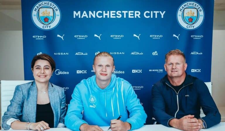 Agentes de fútbol facturan US$1.370 millones y disparan sus ingresos 90% en un año Agentes de fútbol facturan US$1.370 millones y disparan sus ingresos 90% en un año