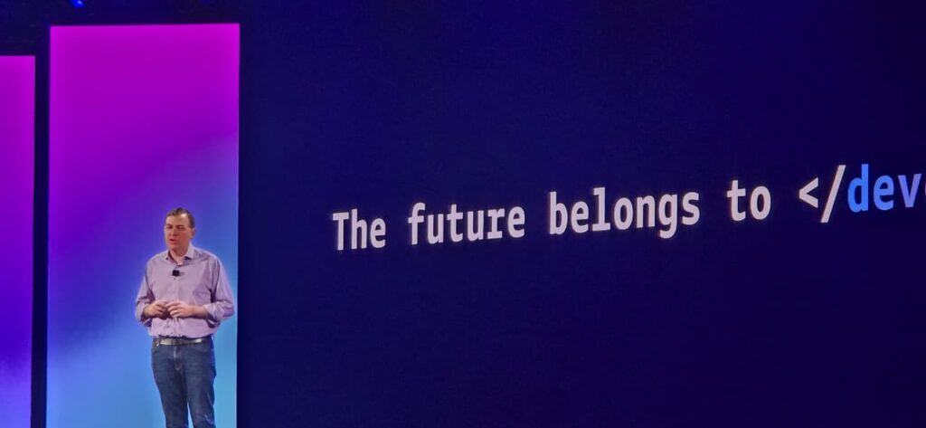 Matt Garman durante el AWS re:Invent 2025