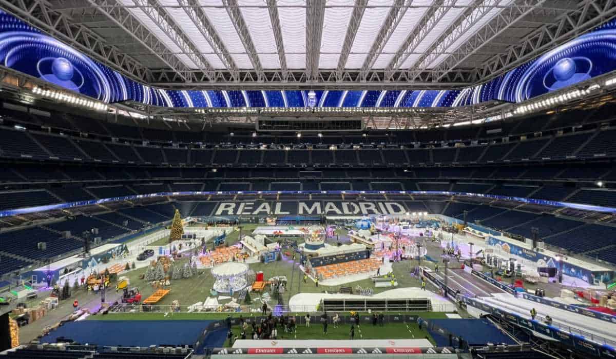 El estadio del Real Madrid se transforma en parque navideño y agota boletería en tiempo récord