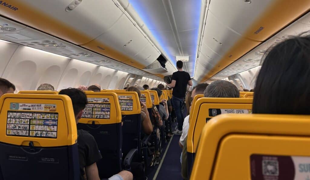 Ryanair: historia del referente del modelo ‘low cost’ de aerolíneas que hoy mueve 200 millones de pasajeros Ryanair