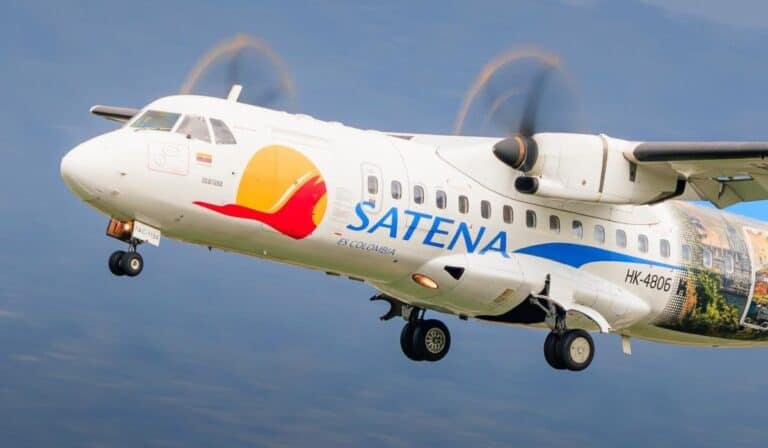 Satena cierra 2025 con más de 172 rutas y una flota renovada: así ha sido su transformación en seis décadas Satena