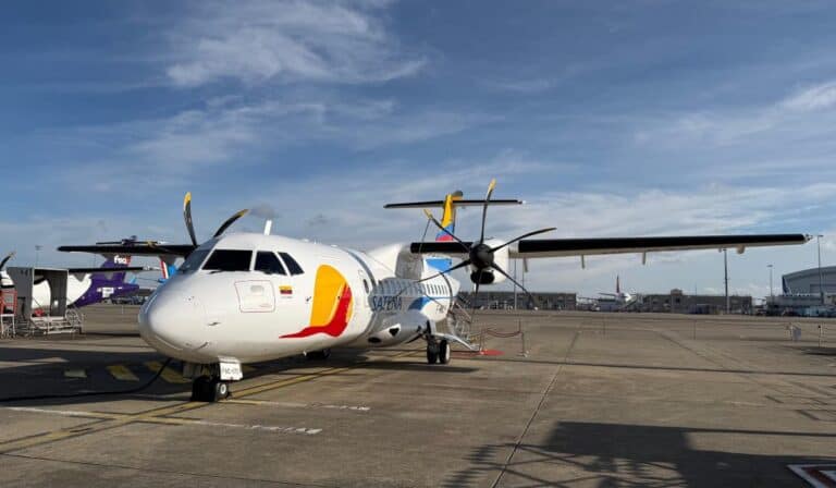 Satena recibe nuevo ATR 42-600 y aumenta su flota a 19 aeronaves Satena