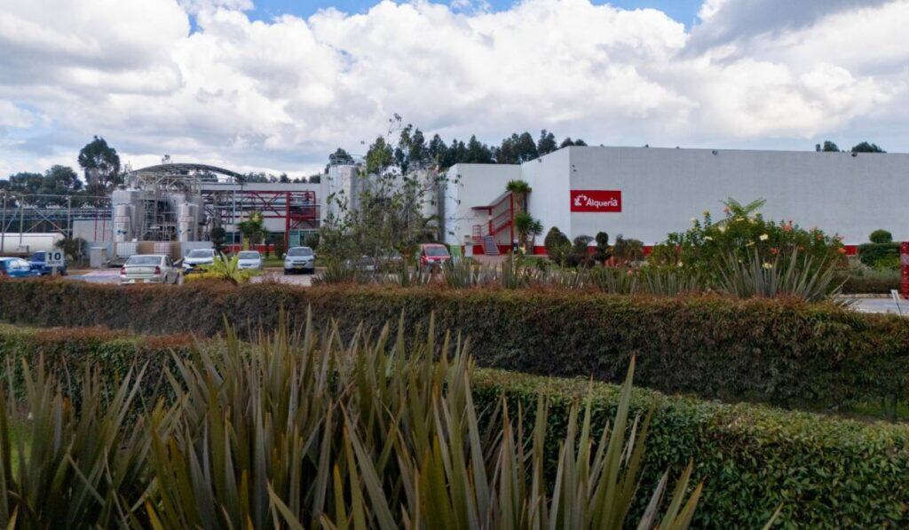 Alquería asegura flexibilidad y solidez financiera tras culminar reperfilamiento de su deuda Alquería asegura flexibilidad y solidez financiera tras culminar reperfilamiento de su deuda