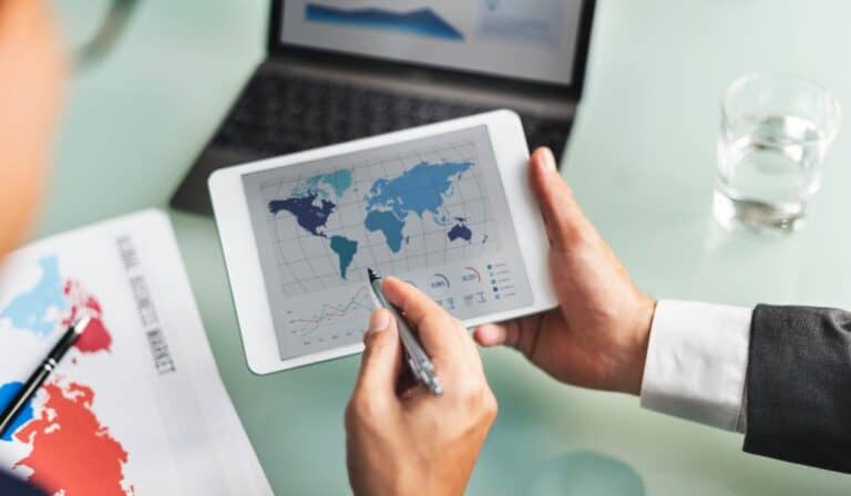 Premercado | Bolsas reaccionan mixtas a la nueva amenaza de Trump contra Irán; petróleo sube Bolsas reaccionan mixtas a la nueva amenaza de Trump contra Irán; petróleo sube