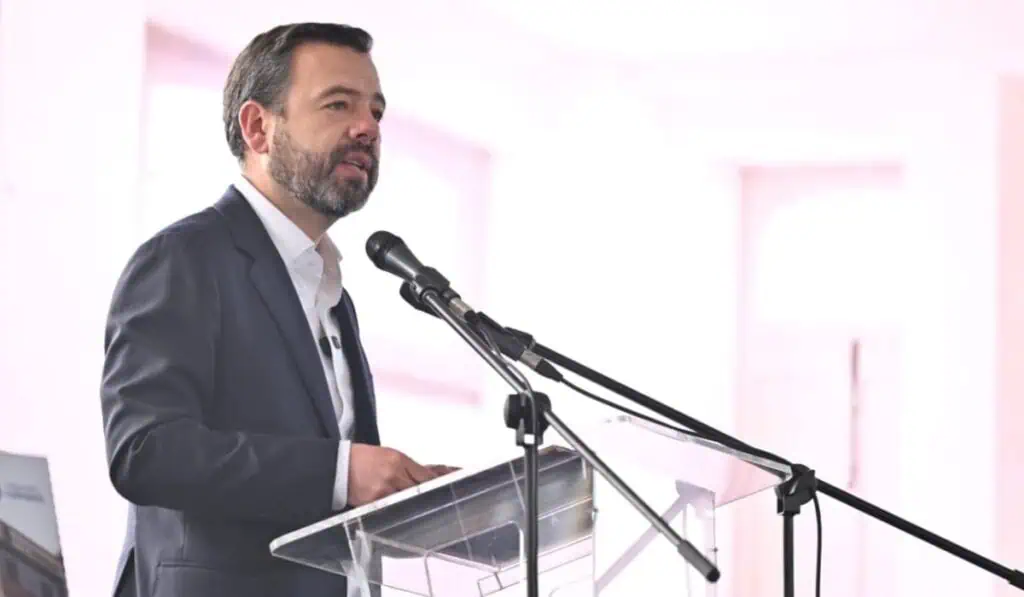 Distrito alcanza 1.000 subsidios de mejoramiento de vivienda y proyecta 4.000 en 2026 Carlos Fernando Galán, alcalde de Bogotá