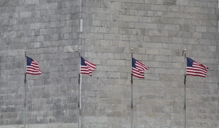 Tasa de desempleo en EE. UU. cayó en diciembre, pero creación de puestos de trabajo fue menor a lo estimado Desempleo en Estados Unidos en diciembre de 2025