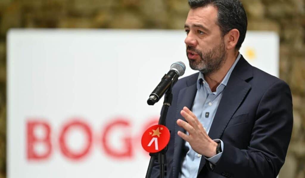 Galán anuncia que se declara desierta licitación para la línea 2 del metro de Bogotá