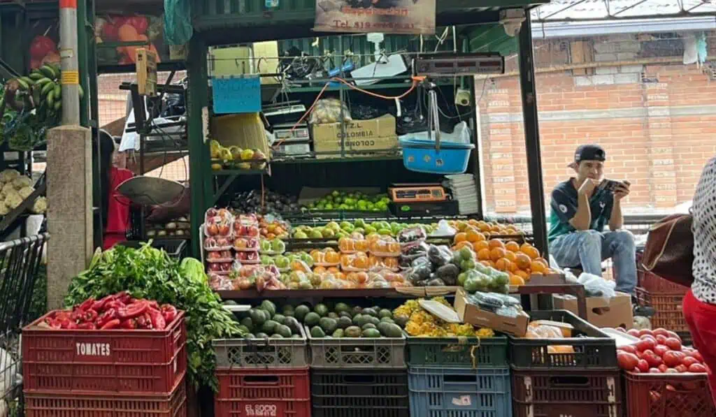 Inflación en Colombia se podría disparar, todavía más, con este riesgo latente Inflación de los alimentos en Colombia