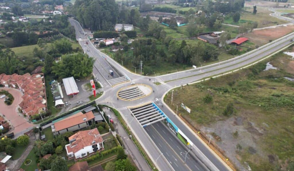 Megaproyecto en la vía Medellín – Bogotá termina su concesión: pasará a manos del Estado en 2026 Megaproyecto en la vía Medellín - Bogotá Devimed