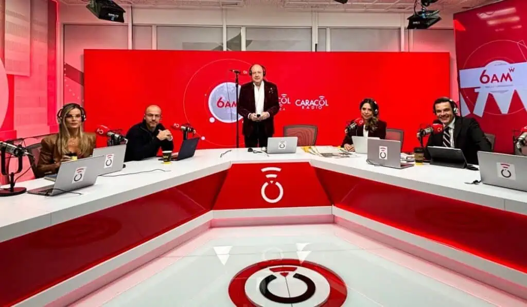 Así operará Caracol Radio tras fusión con W Radio: nueva parrilla, cambios de programas y salida de periodistas La W y Caracol Radio