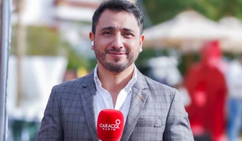 Así operará Caracol Radio tras fusión con W Radio: nueva parrilla, cambios de programas y salida de periodistas Orlando Villar, director del Sistema Informativo de Caracol Radio