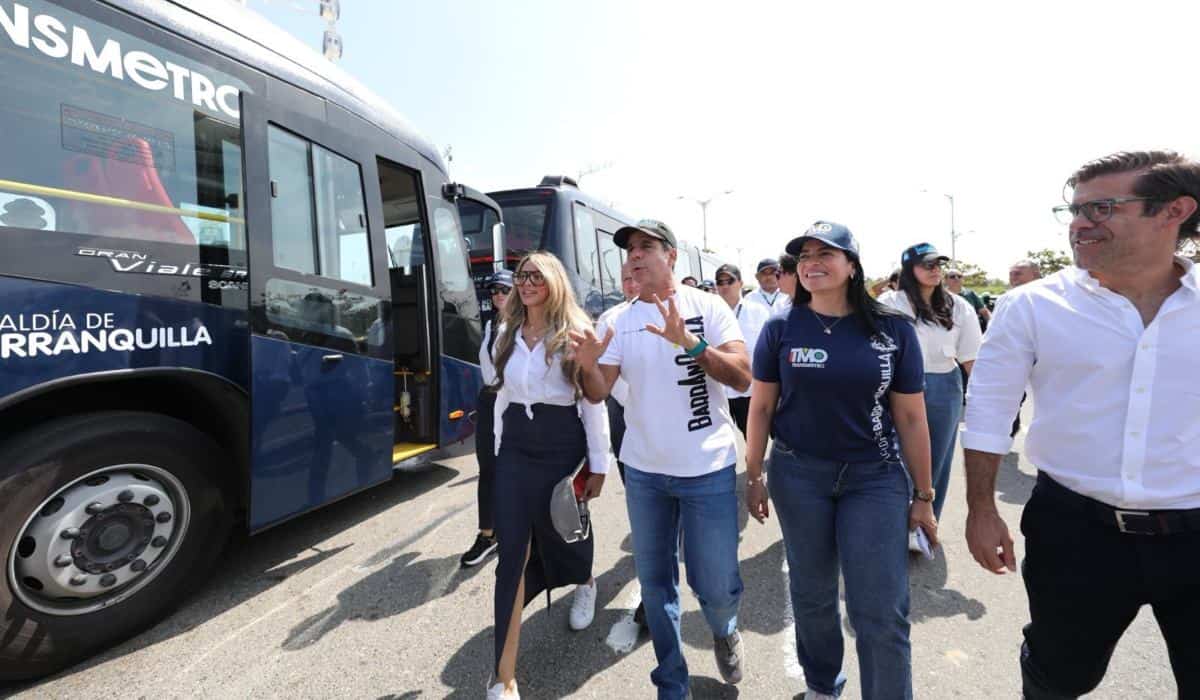 Home - Valora Analitik Transmetro en Barranquilla completó la renovación de la flota tras inversión de $140.000 millones