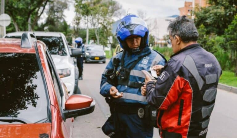 Es oficial: Multas de tránsito en Bogotá subieron; patios y grúas también serán más caros Secretaría de Movilidad actualizó las tarifas para 2026