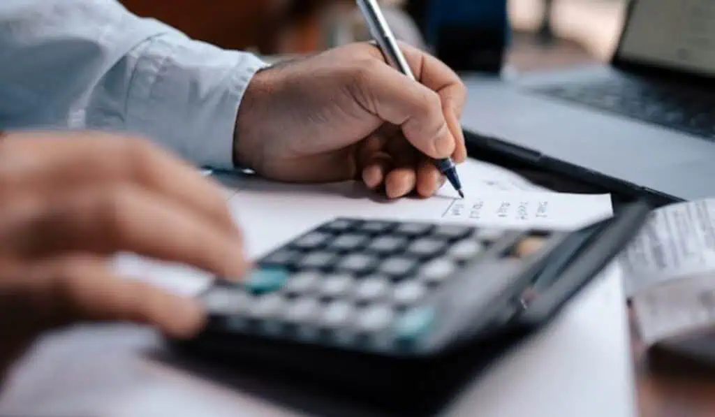 ¿Qué pasará con el Plan Financiero tras la colocación de deuda externa más alta en la historia de Colombia? una persona puede declararse en insolvencia en Colombia