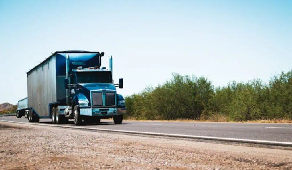 Cambian condiciones laborales para trabajadores en sector transporte: Hay nuevas modificaciones Colfecar destacó que la relación comercial entre Ecuador y Colombia tiene una alta dependencia del transporte terrestre internacional (72 %).