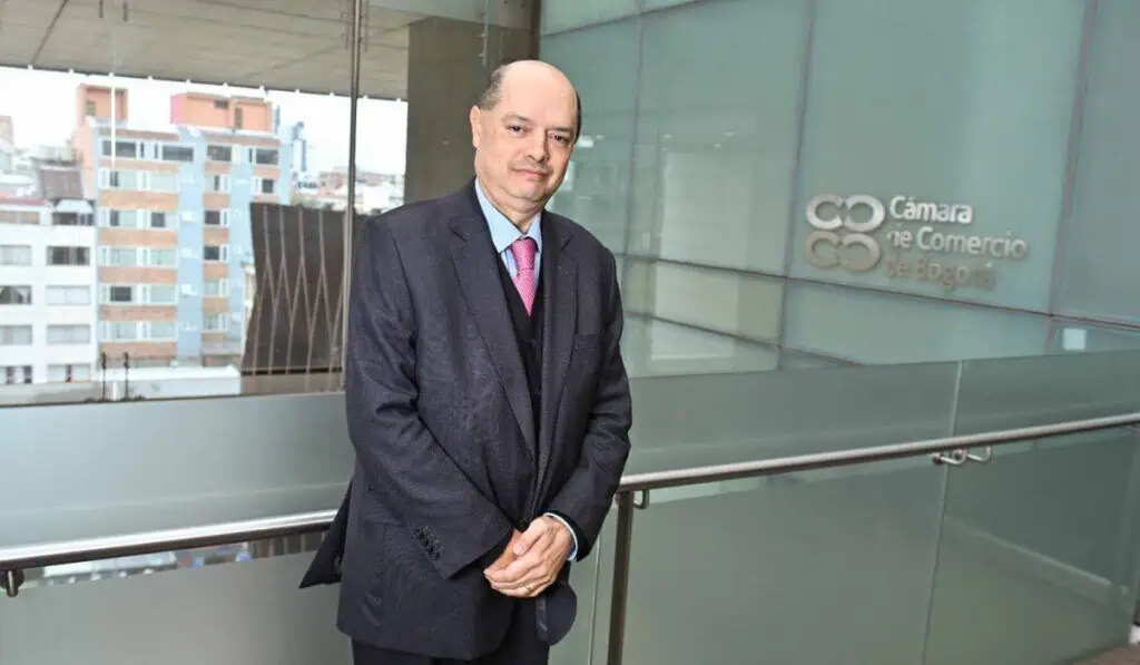 Cámara de Comercio de Bogotá reeligió a Enrique Vargas Lleras como presidente de su Junta Directiva; Juan Pablo Fajardo, vicepresidente Enrique Vargas Lleras, presidente de la Junta Directiva de la CCB