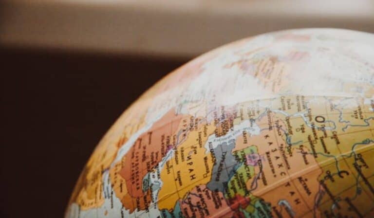 ¿Dónde se descansa más? Estos son los países con más días de vacaciones remuneradas 31 países tienen 30 días de vacaciones anuales pagadas por año.