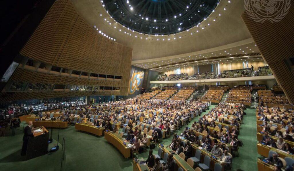 Análisis | Así funciona el Consejo de Seguridad de la ONU: un poder que ya no responde a la realidad del sistema internacional Asamblea General de la ONU en 2022. Foto: UN Flickr.