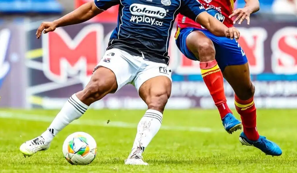 El decreto de Petro que tiene celebrando a los futbolistas en Colombia Un histórico del fútbol colombiano buscaría financiarse con venta de acciones a $2.000