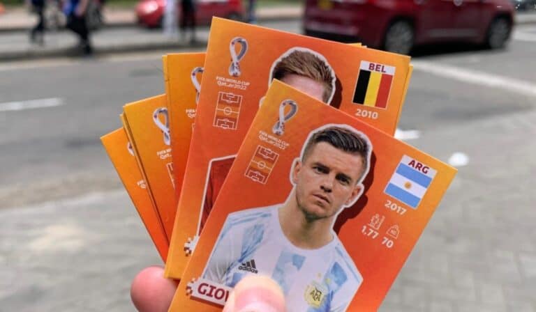 Para llenar el álbum Panini del Mundial 2026 se necesitaría casi el 75 % de un salario mínimo en Colombia Para llenar el Álbum Panini del Mundial 2026 se necesitaría casi el 75 % de un salario mínimo