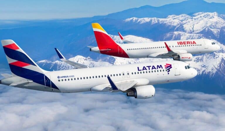 Latam e Iberia profundizan alianza: viajeros podrán acumular millas y acceder a salas VIP Latam e Iberia