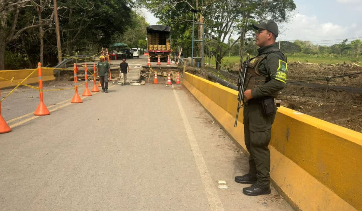 Home - Valora Analitik Afectaciones viales por lluvias ya superan los 30 puntos críticos en Colombia