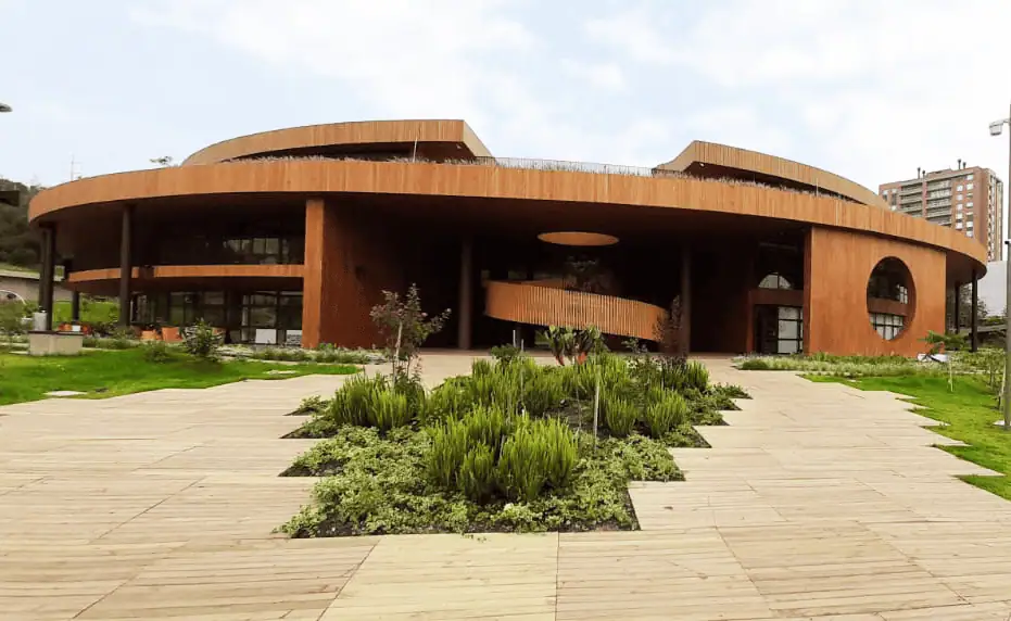 Colegio Marymount edificio-el-roble-marymount Colegio Marymount