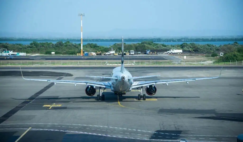 Cinco nuevas rutas aéreas internacionales de pasajeros desde ciudades colombianas que no son Bogotá Cinco nuevas rutas internacionales desde ciudades colombianas que no son Bogotá