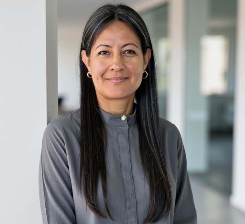 Alta demanda y baja oferta marcaron el mercado industrial de Bogotá en 2025 Diana Ureña, broker senior industrial de JLL Colombia