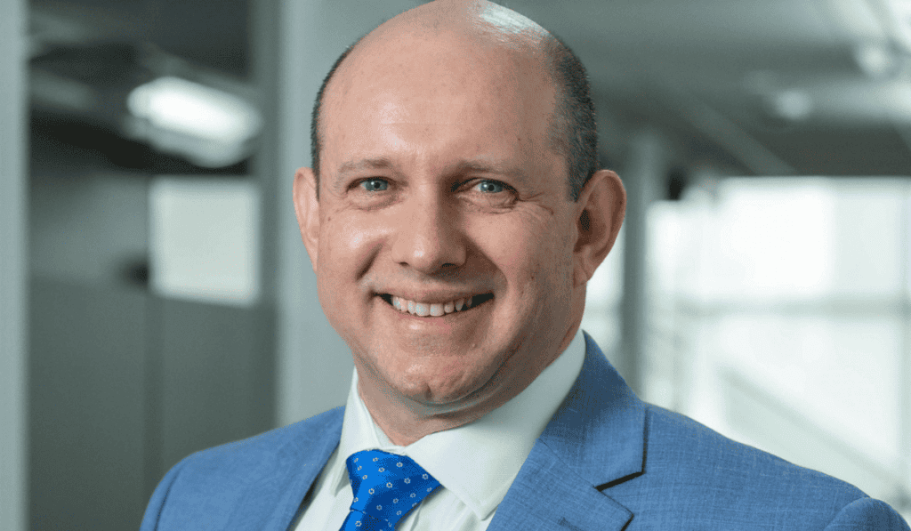 “No subirse al viaje de la IA puede generar desventaja competitiva”: Microsoft Herbert Lewy, Gerente General de Microsoft para Centroamérica y el Caribe