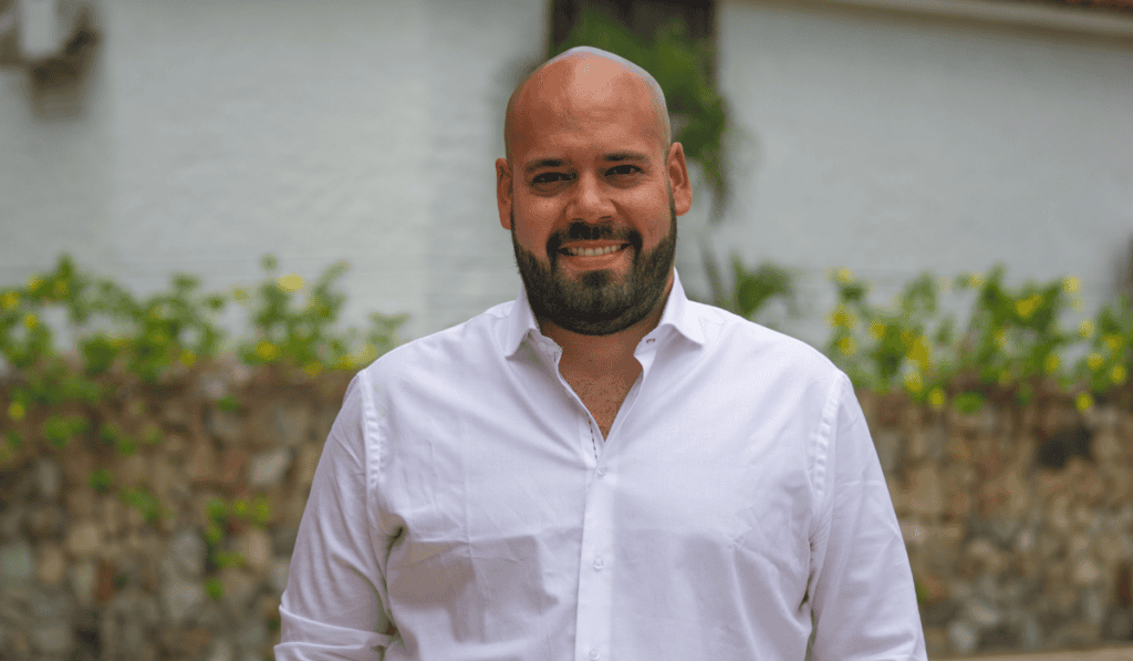 Entrevista | Llanos Orientales, Putumayo y Magdalena tienen potencial para producir más petróleo y gas en Colombia El director ejecutivo de la Asociación Colombiana de Geólogos, Flover Rodríguez. Imagen: Asociación Colombiana de Geólogos