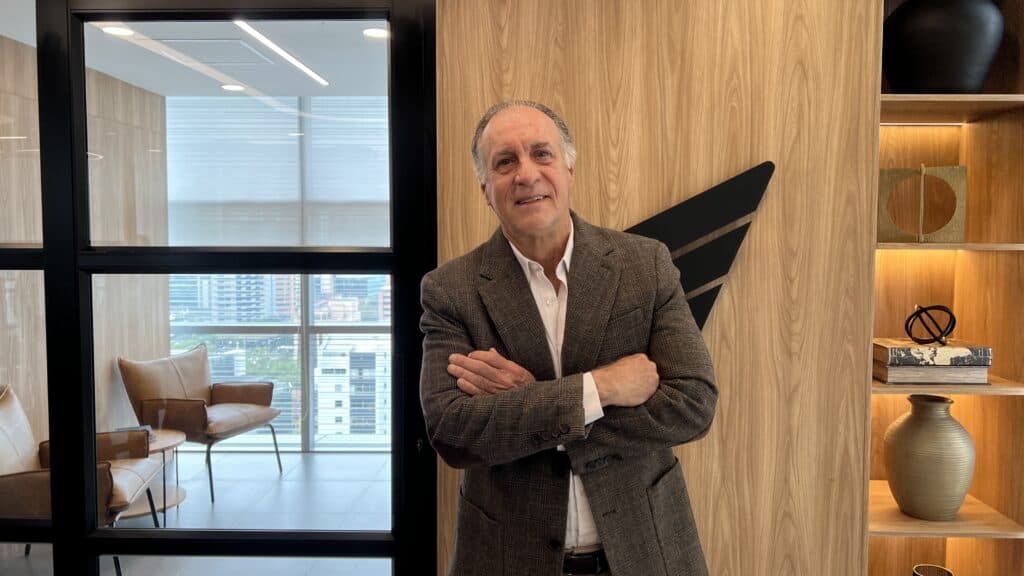 Entrevista | EPM aumentará transferencias para Medellín en 2026; podría replantear su permanencia en el Caribe El gerente general de EPM, John Maya. Imagen: Valora Analitik