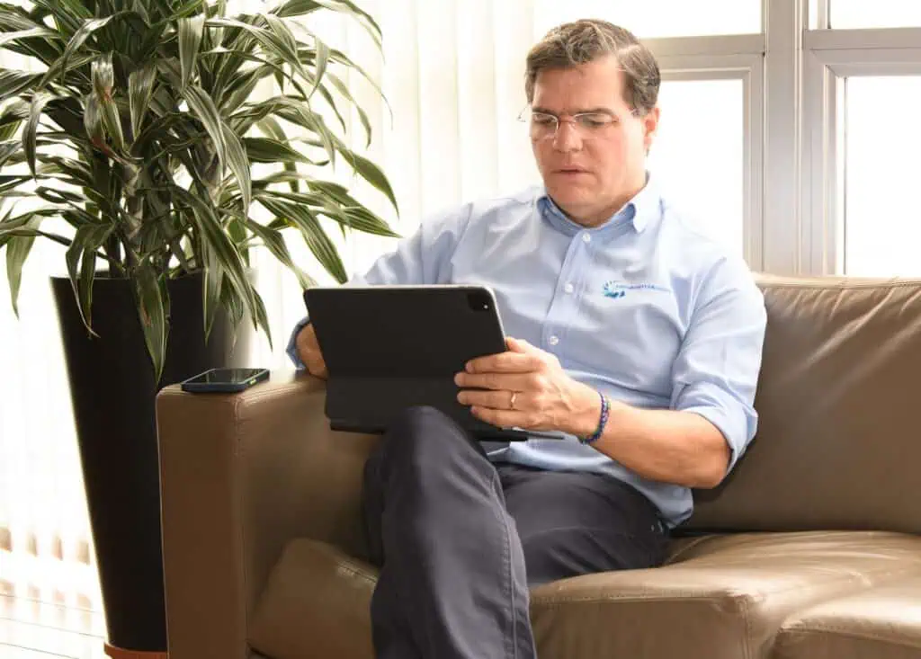 Entrevista | Colombia enfrenta El Niño con la mitad de las térmicas apagadas; adelantar la hora ahorraría 2 % de energía Hidroituango protegió a la población de Córdoba de un desastre mayor, dijo el gerente su gerente, Alejandro Arbeláez. Imagen: Hidroituango