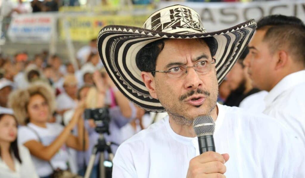 Iván Cepeda destapa propuestas económicas: habla de capitalismo productivo, Constituyente y fracking Iván Cepeda