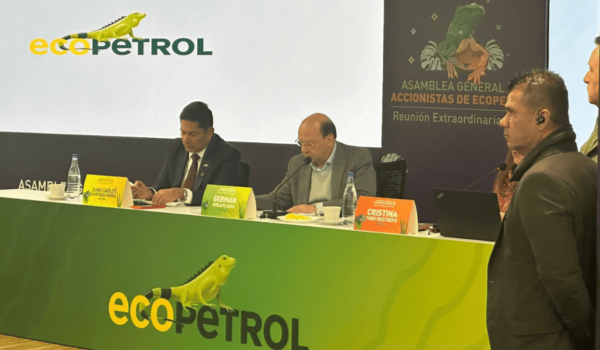 Juan Carlos Parra, presidente encargado de Ecopetrol; y Germán Ávila, ministro de Hacienda. Imagen: Alejandro Correa-Valora Analitik