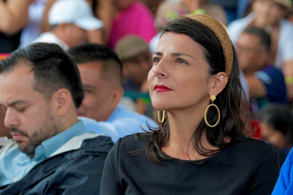 Exclusiva | Gobierno frena reventa de puntos de energía y avanza en veto a petróleo y gas en el Amazonas: MinAmbiente "Se ha decidido que comienza a haber un cierre en la frontera extractiva. Ese cierre es paulatino, responsable, técnicamente adecuado, y lo que busca es asegurar que la Amazonía sea un espacio para la vida y no para el extractivismo", afirmó. Imagen: Ministerio de Ambiente