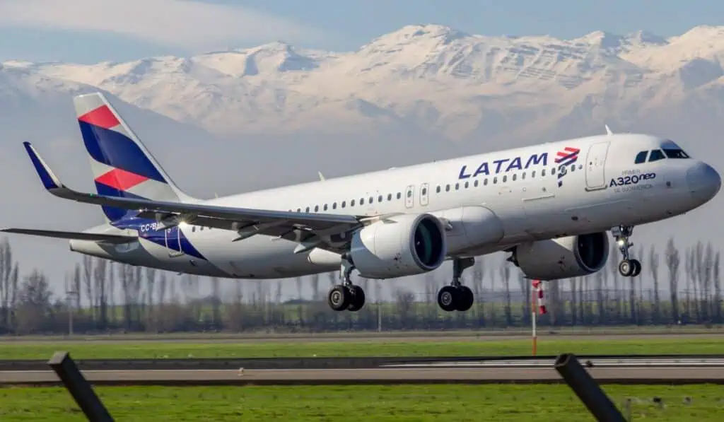 Latam transporta más de la mitad del mercado de mango en esta ciudad de la Región Caribe; atiende al 80 % de sus fincas productoras Latam se posiciona por segundo año consecutivo entre las aerolíneas más sostenibles del mundo, según S&P Global