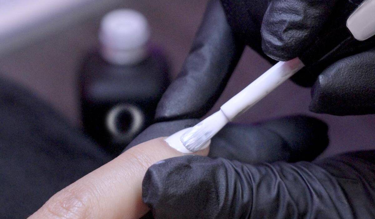 Home - Valora Analitik Industria de esmaltes implementa tecnología ante nuevos estándares internacionales