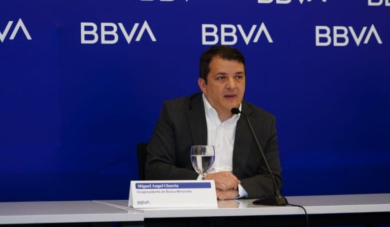 BBVA Colombia hizo importante inversión para crear modelo “híbrido” de atención: resolverá solicitudes en 12 minutos Miguel Ángel Charría, vicepresidente de Banca Minorista de BBVA Colombia
