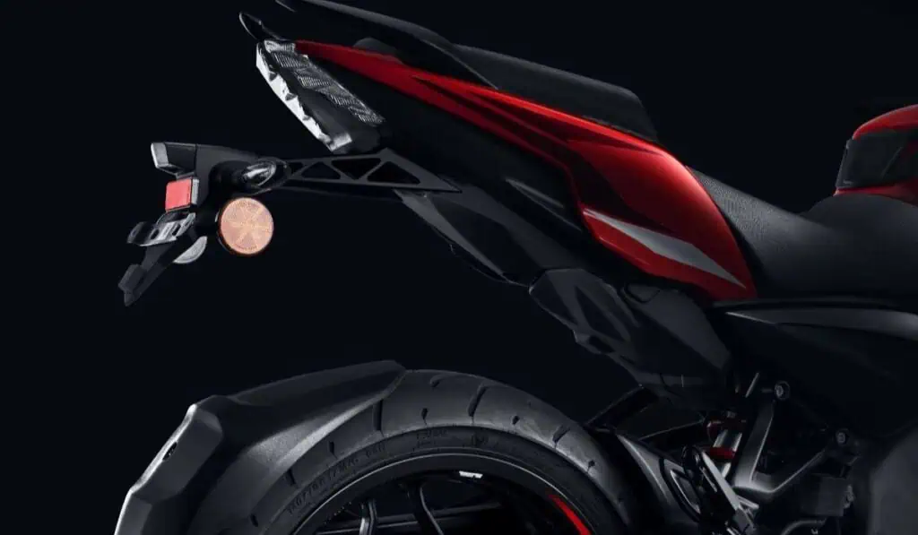 Pulsar sacó imponente modelo de la NS: Alto cilindraje, potente y su precio sorprende Pulsar NS400Z, la moto de mediano cilindraje con mejor precio del mercado
