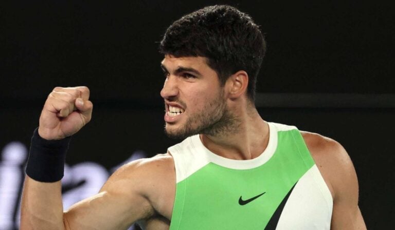 Carlos Alcaraz pagará más de 1,2 millones de euros en impuestos por ganar el Abierto de Australia Carlos Alcaraz pagará más de 1,2 millones de euros en impuestos por ganar el Abierto de Australia