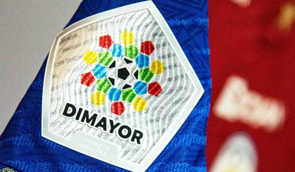 El decreto de Petro que tiene celebrando a los futbolistas en Colombia ?: El temor que genera el Fair Play Financiero en el fútbol colombiano