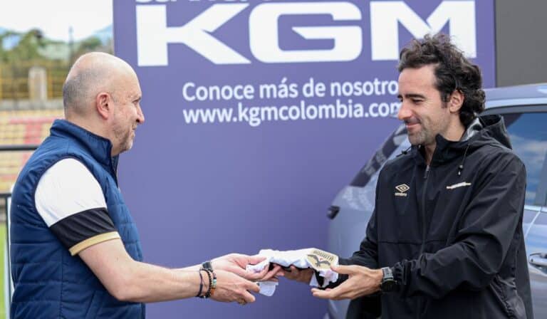 Poderosa marca asiática anunció patrocinio a equipo del fútbol colombiano: tienen millonarios ingresos Poderosa marca asiática anunció patrocinio a equipo del fútbol colombiano: tienen millonarios ingresos