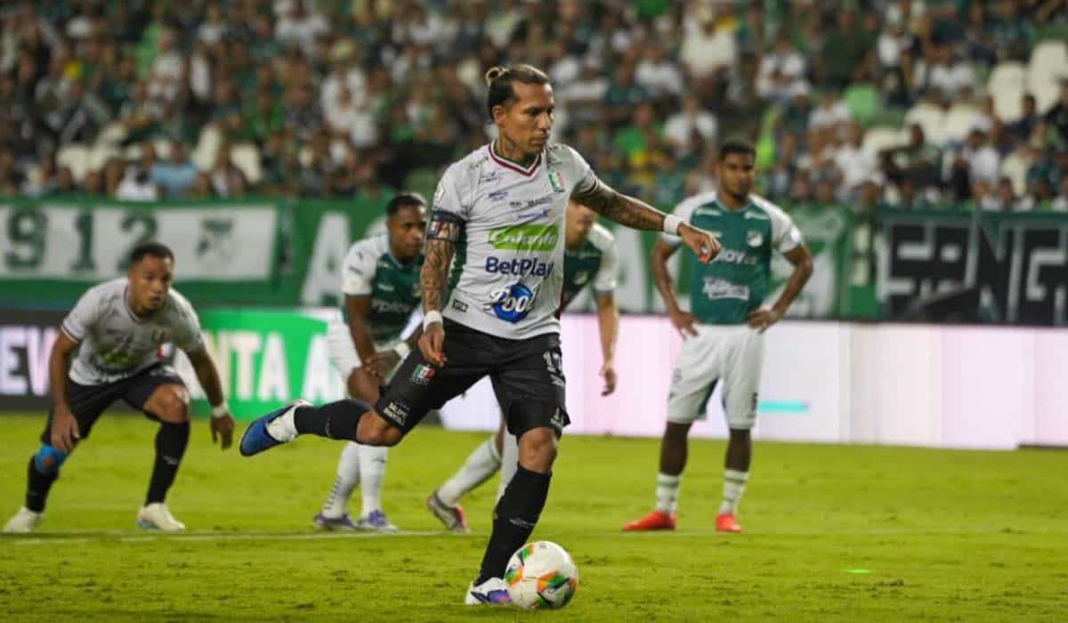 El decreto de Petro que tiene celebrando a los futbolistas en Colombia