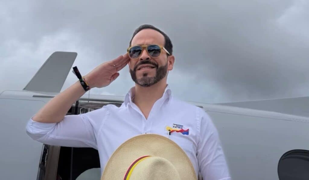 Abelardo de la Espriella apoyaría a Paloma Valencia en una segunda vuelta: “El objetivo es derrotar a Cepeda” Abelardo de la Espriella