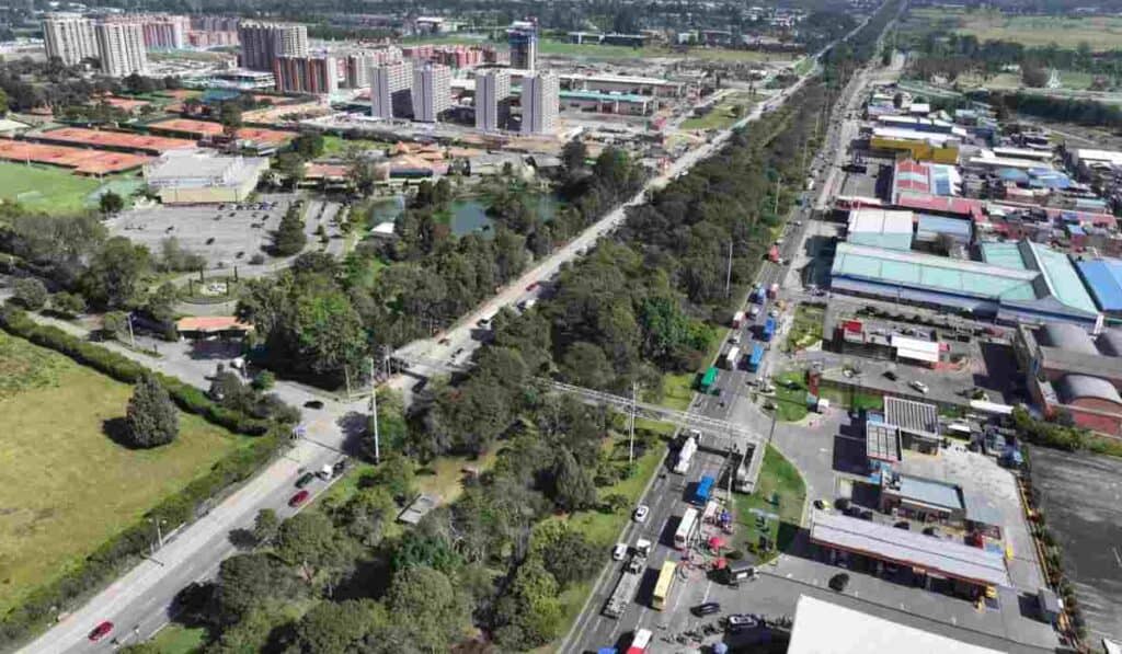 Ampliación de la Autopista Norte en Bogotá da paso clave para su construcción