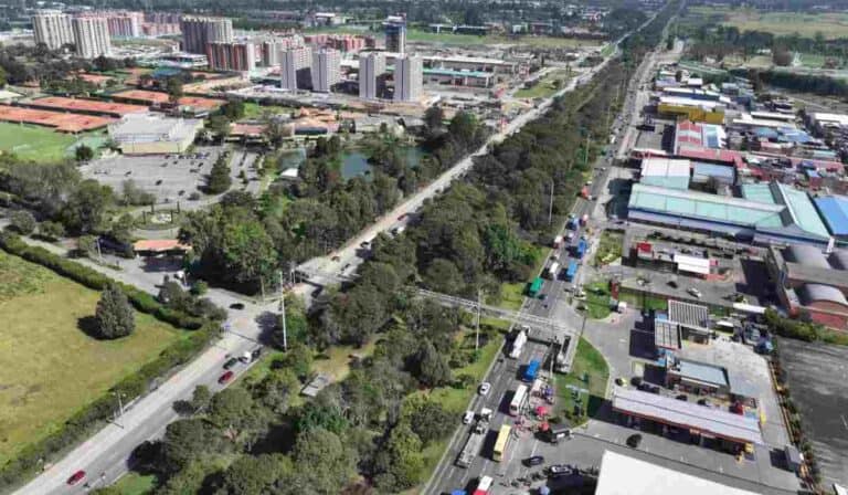 Ampliación de la Autopista Norte en Bogotá da paso clave para su construcción