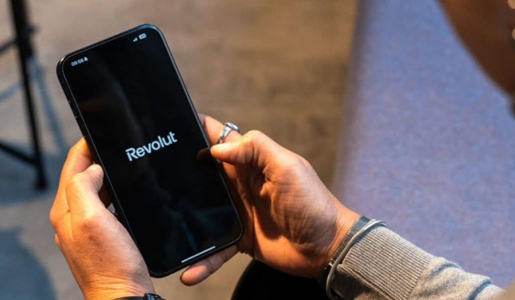 Entrevista | Lista de espera de Revolut en Colombia ya supera 200.000 registros: Así será el despliegue de productos Así será la operación de Revolut en Colombia