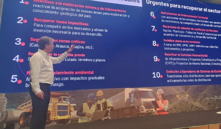 Bruce Mac Master, presidente de la ANDI