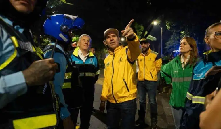 Cierre y vías alternas en la avenida El Poblado